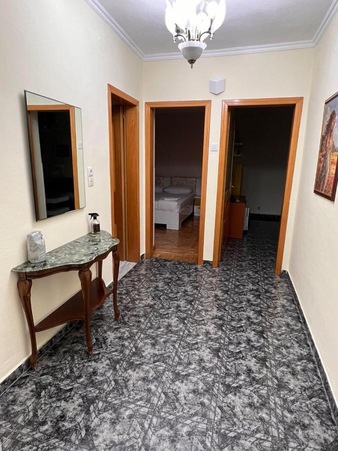 Homeland Nest Tiranë Ngoại thất bức ảnh